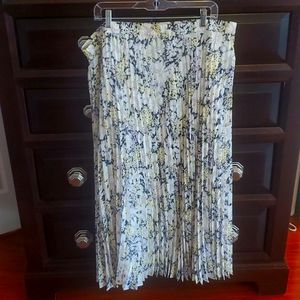 XXL Long Chaps Pleated Floral Skirt